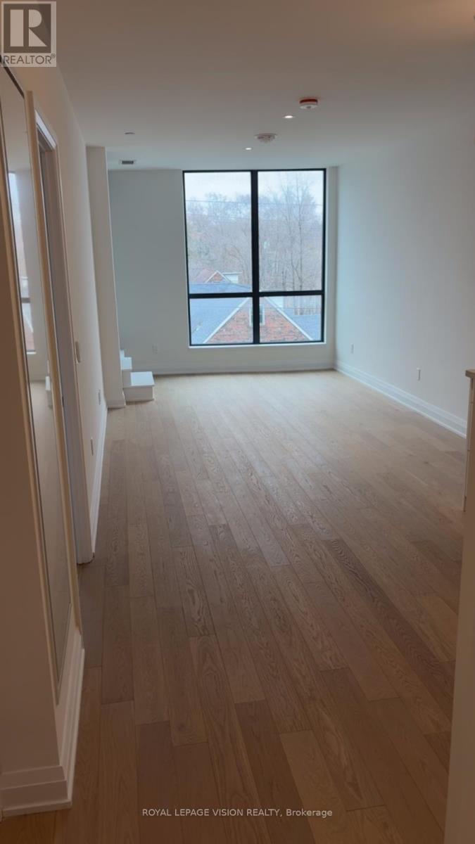 217 - 505 Glencairn Avenue, Toronto, Ontario  M6B 0B2 - Photo 4 - C12788476