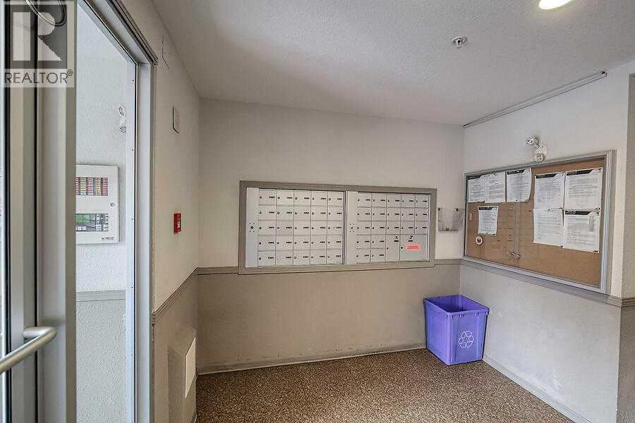 4417, 10 Prestwick Bay SE, Calgary, Alberta  T2Z 0B4 - Photo 4 - A2285133