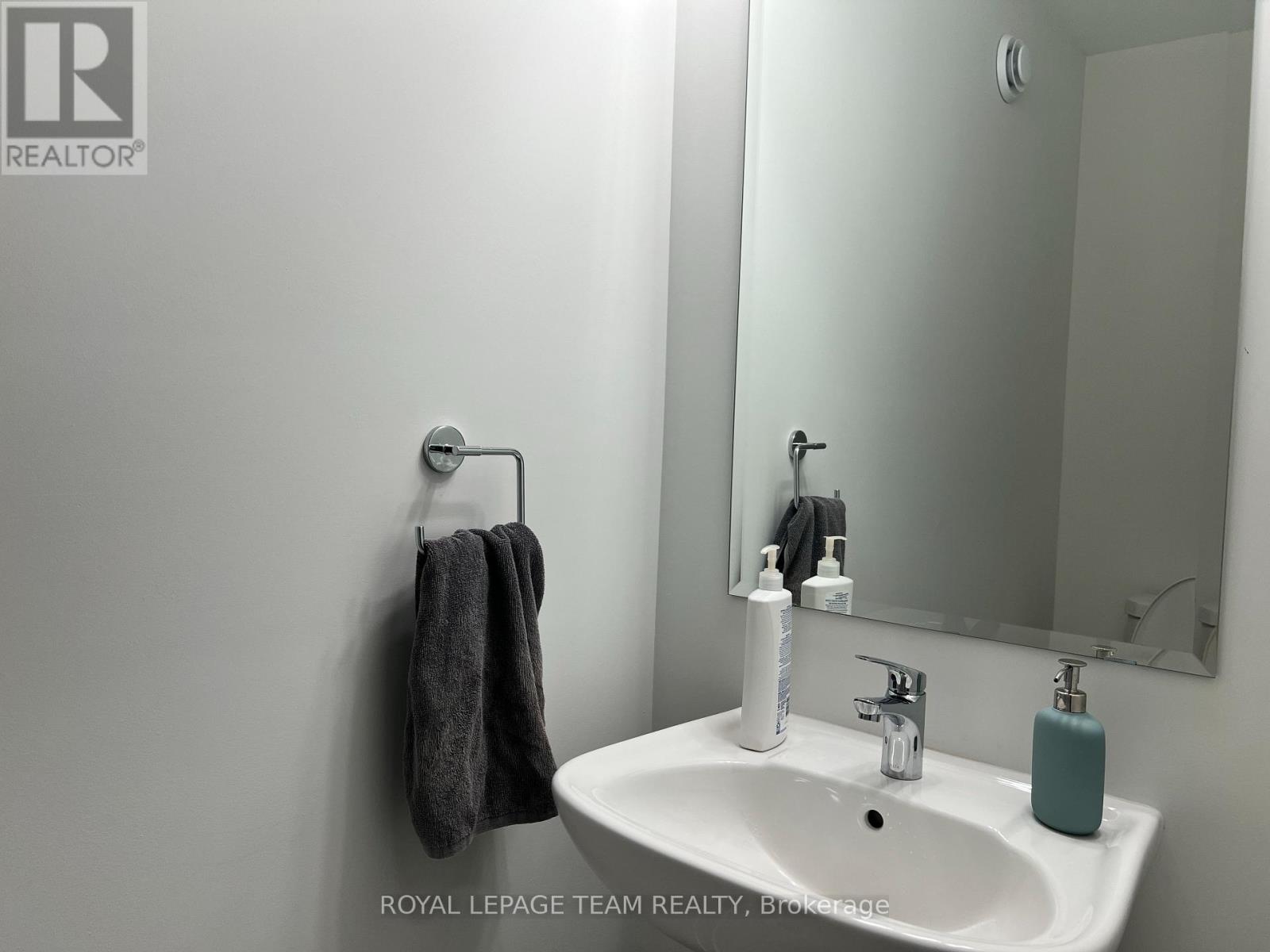 709 Confluence Walk, Ottawa, Ontario  K4A 5M6 - Photo 11 - X12906710