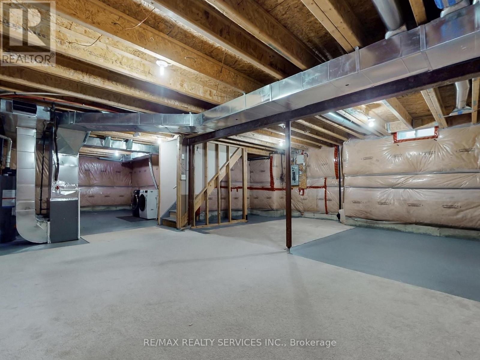 37 Bloom Drive, Brampton, Ontario  L6P 3C3 - Photo 45 - W12869912