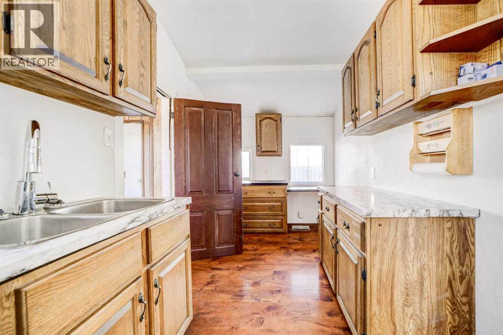 1052 Bev Mclachlin Drive, Pincher Creek, Alberta  T0K 1W0 - Photo 20 - A2294430