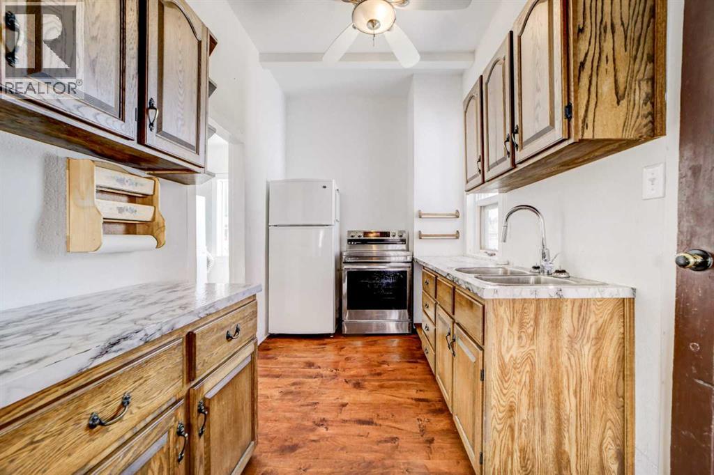 1052 Bev Mclachlin Drive, Pincher Creek, Alberta  T0K 1W0 - Photo 22 - A2294430