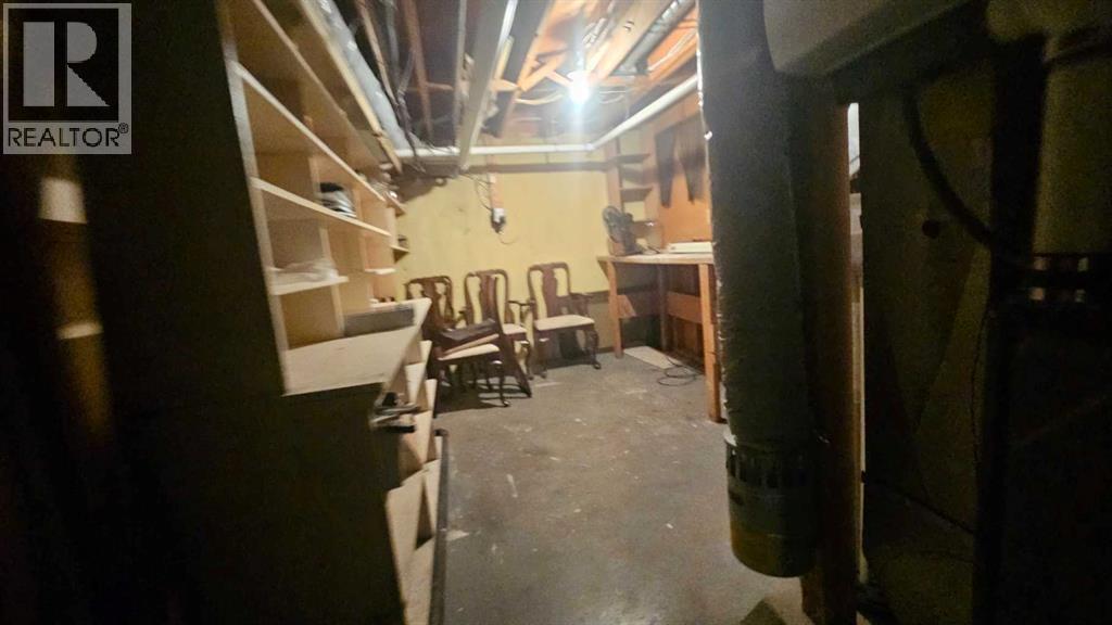 4 Clarendon Road NW, Calgary, Alberta  T2L 0P1 - Photo 18 - A2285041