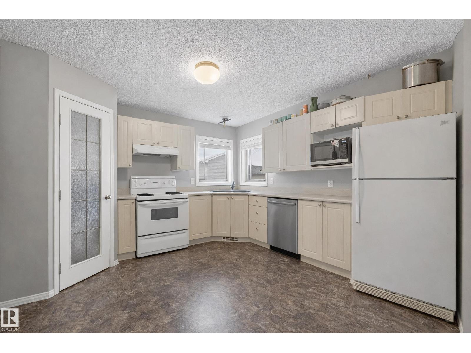 8109 85 St Nw, Edmonton, Alberta  T6C 4S3 - Photo 4 - E4478572