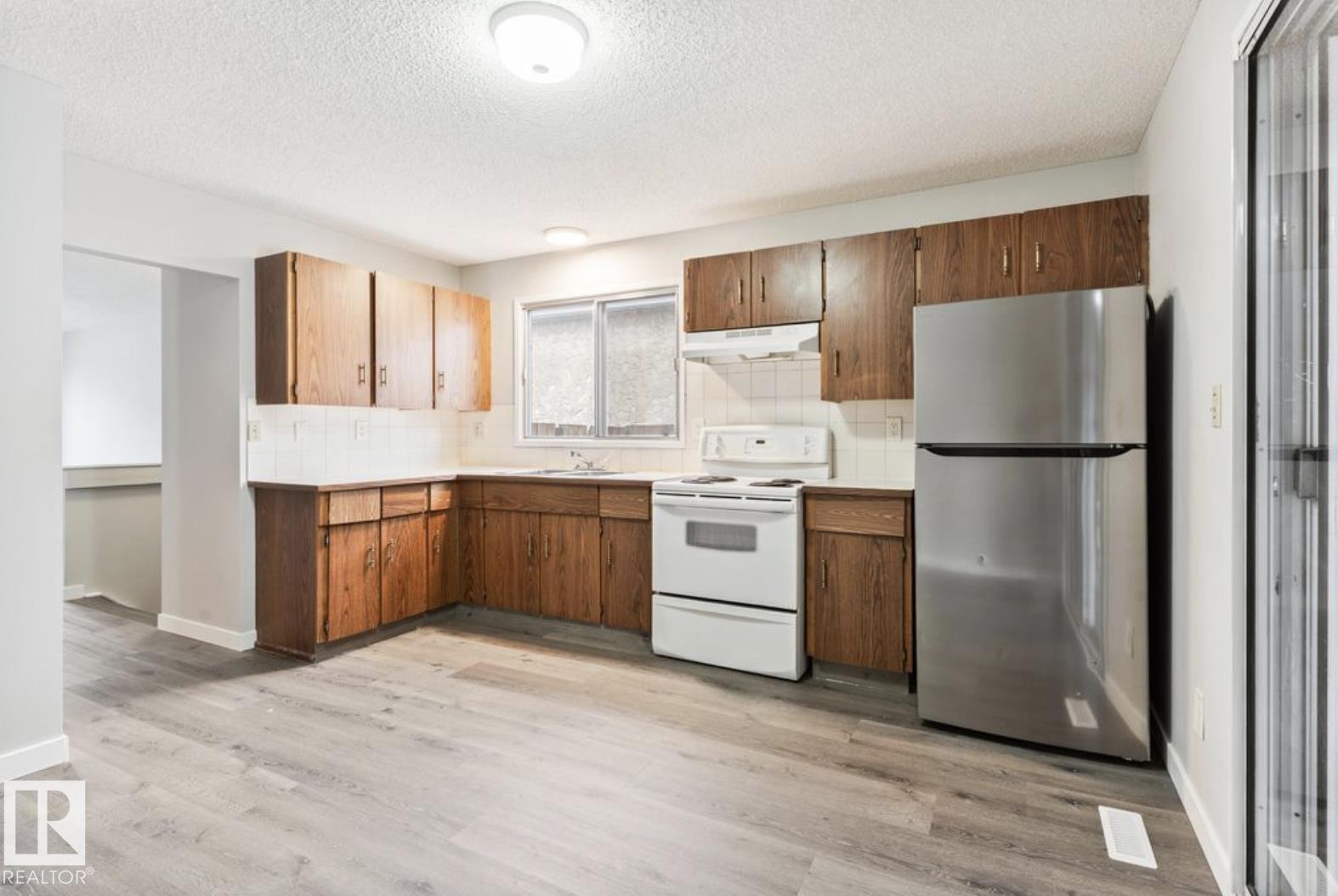 9806 180 Street Nw, Edmonton, Alberta  T5T 3W1 - Photo 10 - E4478575