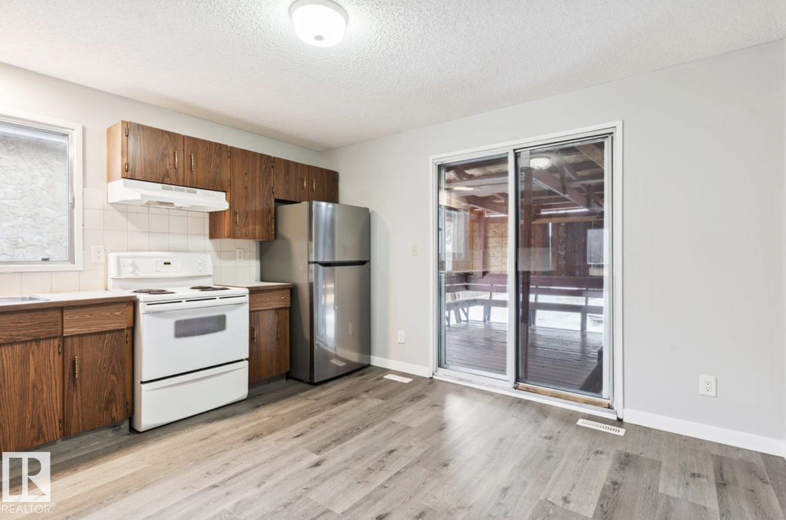 9806 180 Street Nw, Edmonton, Alberta  T5T 3W1 - Photo 11 - E4478575