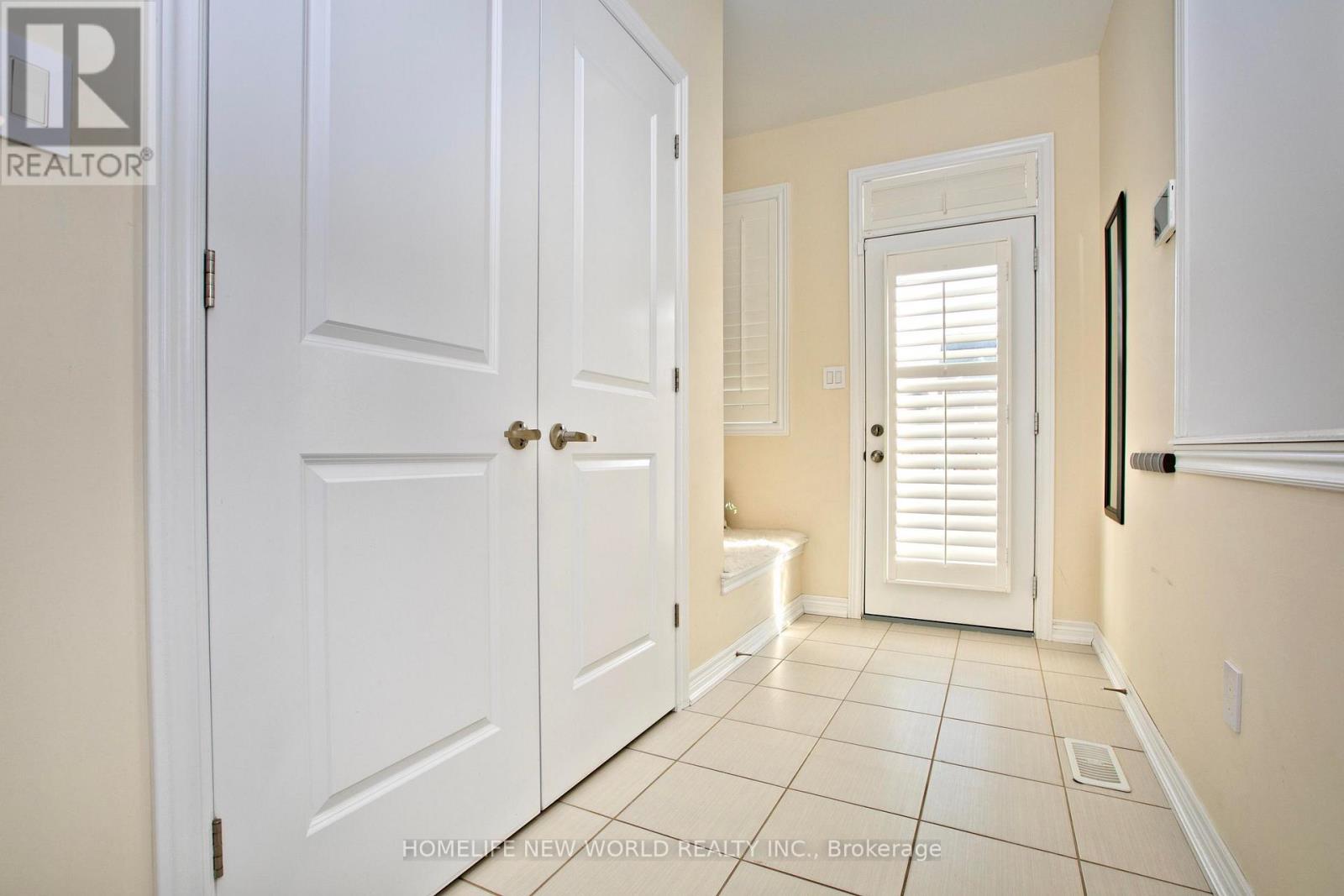 45 Demott Avenue, Markham, Ontario  L6B 0X2 - Photo 30 - N12853814