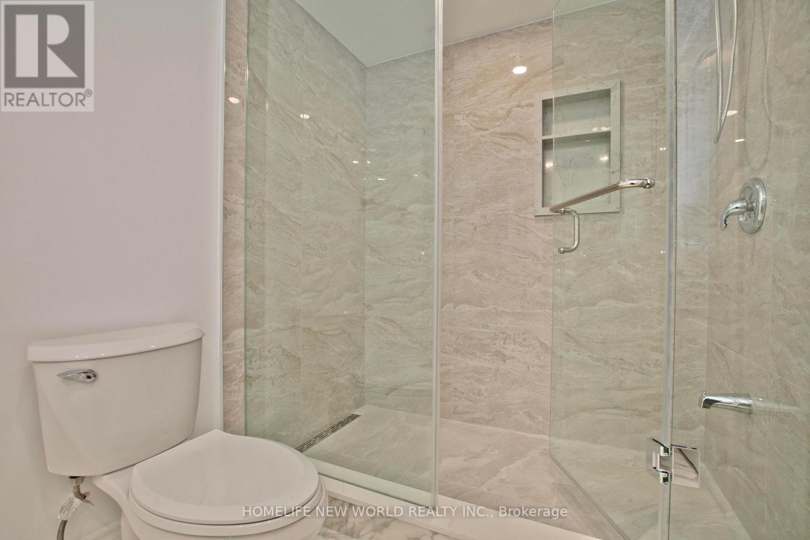 45 Demott Avenue, Markham, Ontario  L6B 0X2 - Photo 37 - N12853814