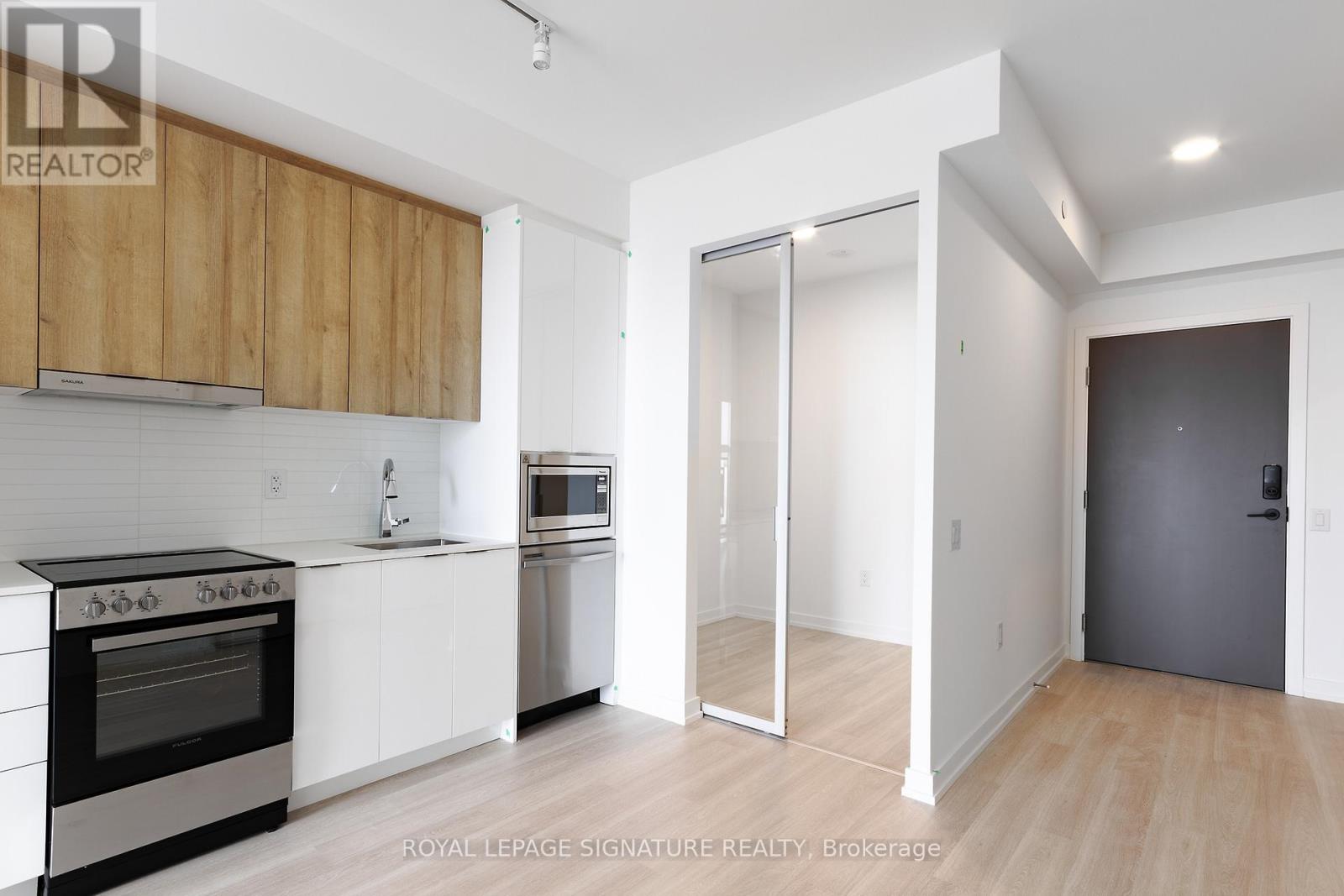 A806 - 9763 Markham Road, Markham, Ontario  L6E 0W4 - Photo 13 - N12906694