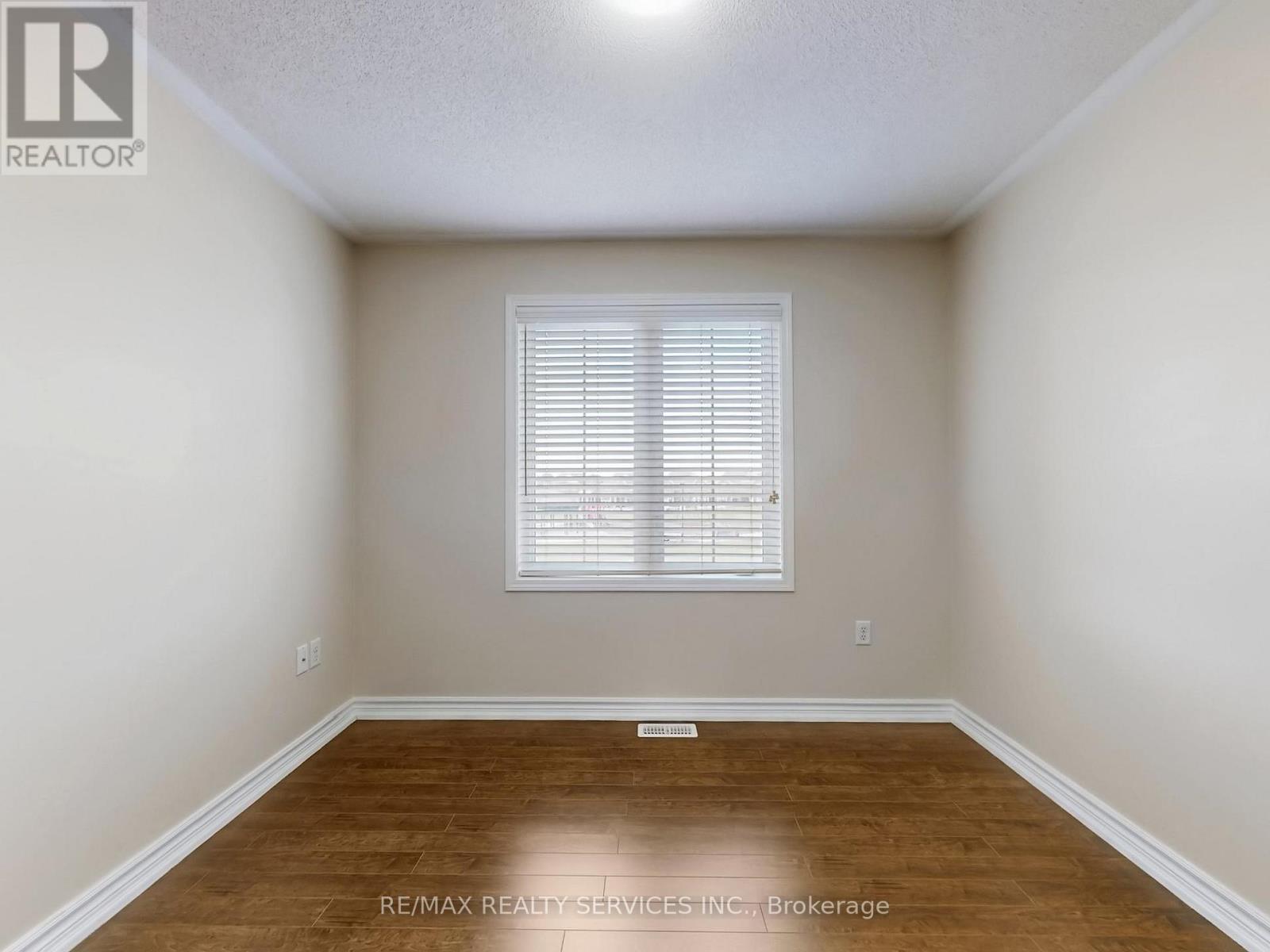 37 Bloom Drive, Brampton, Ontario  L6P 3C3 - Photo 38 - W12869912