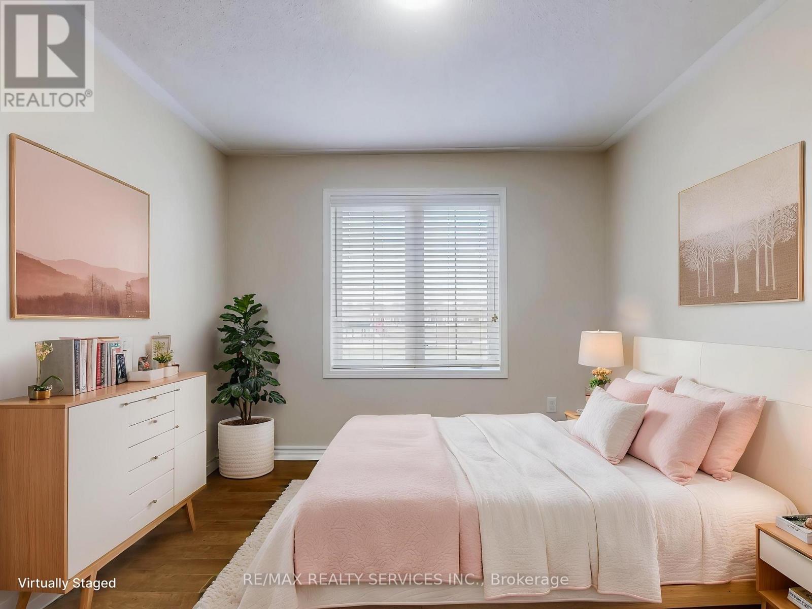 37 Bloom Drive, Brampton, Ontario  L6P 3C3 - Photo 37 - W12869912