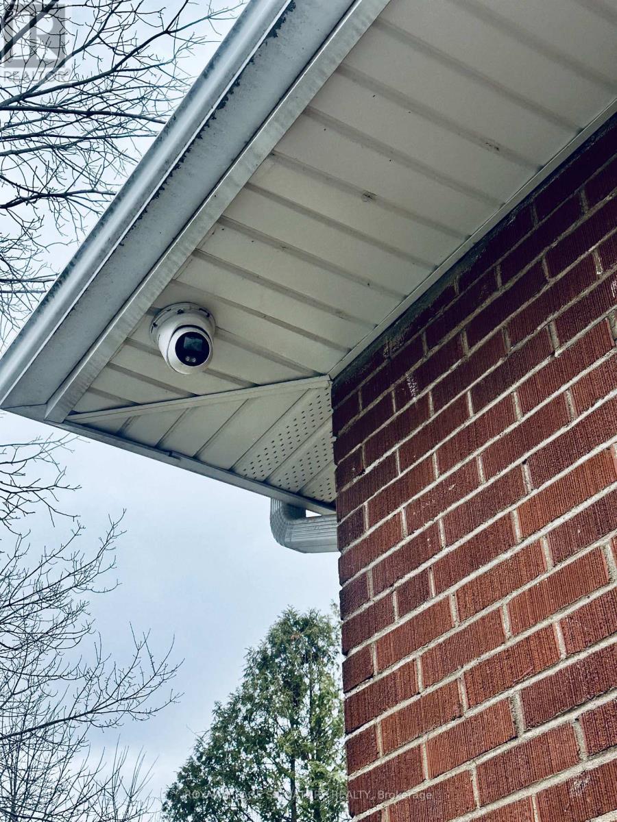 69 Glenmount Avenue, Hamilton, Ontario  L8S 2L3 - Photo 29 - X12894528