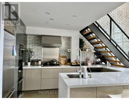 314 - 300 MANITOBA STREET, Toronto, Ontario