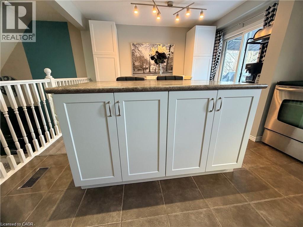 15 Gees Way, Cambridge, Ontario  N3C 4M5 - Photo 9 - 40805452