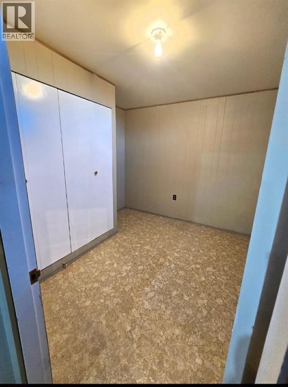 #472018 A&b, Rural Wainwright No. 61, Alberta T9W 1T4 - Photo 38 - A2263239