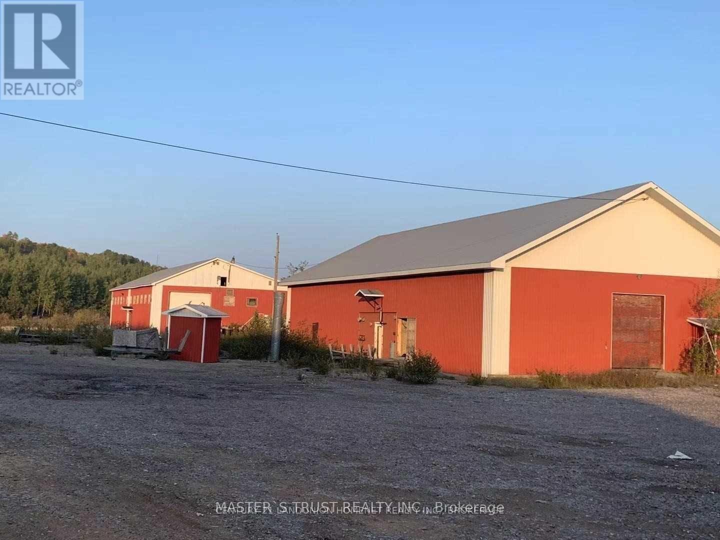 303 Martel Road N, Chapleau, Ontario  P0M 1K0 - Photo 2 - X12906704