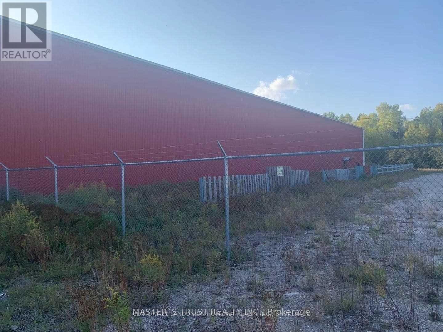 303 Martel Road N, Chapleau, Ontario  P0M 1K0 - Photo 6 - X12906704