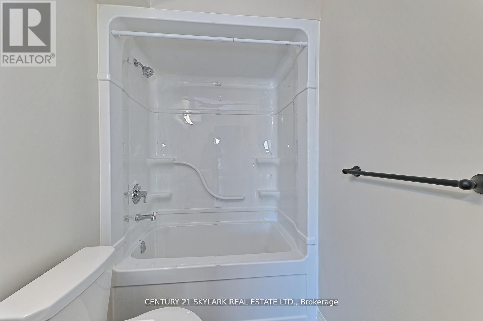 216 - 50 Herrick Ave Avenue N, St. Catharines, Ontario L2P 2W7 - Photo 29 - X12906708