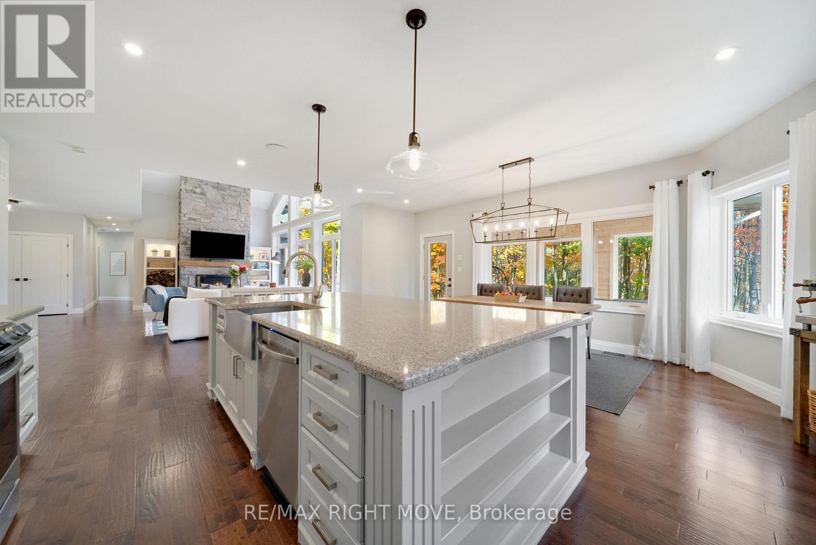 143 Bass Line, Oro-Medonte, Ontario  L3V 0J9 - Photo 17 - S12482625