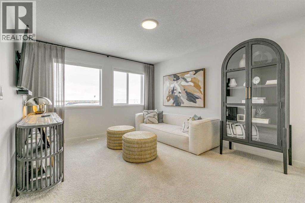 227 Lucas Common NW, Calgary, Alberta  T3P 2B3 - Photo 3 - A2272517