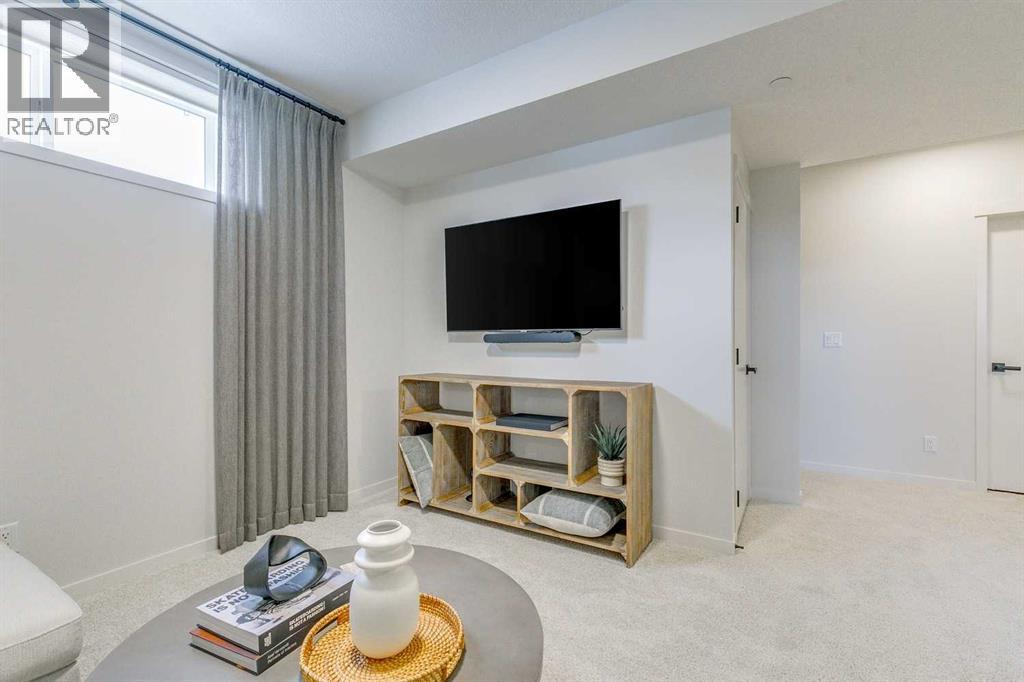 227 Lucas Common NW, Calgary, Alberta  T3P 2B3 - Photo 42 - A2272517