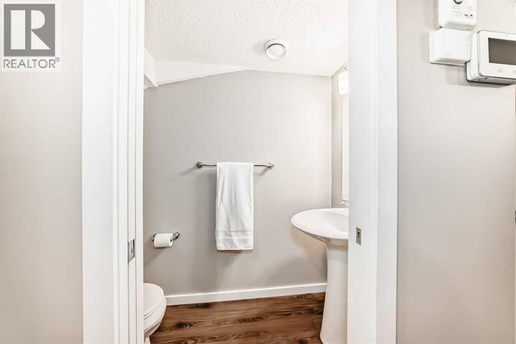 1515, 2400 Ravenswood View SE, Airdrie, Alberta  T4A 0V7 - Photo 17 - A2284164