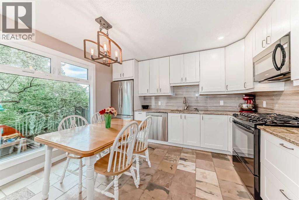 6739 Coach Hill Road SW, Calgary, Alberta  T3H 1V7 - Photo 6 - A2292942