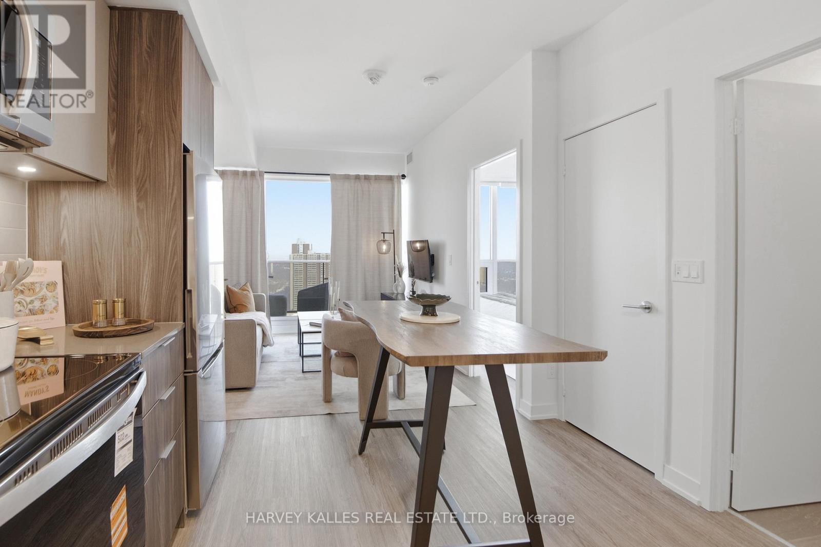 1002 - 100 Eastdale Avenue, Toronto, Ontario  M4C 5A1 - Photo 4 - E12906732