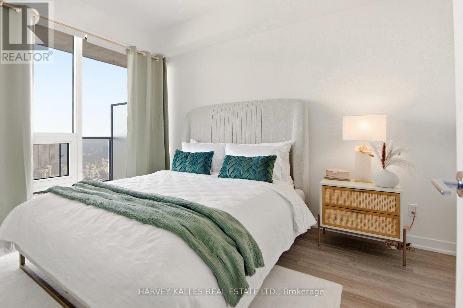 1002 - 100 Eastdale Avenue, Toronto, Ontario  M4C 5A1 - Photo 5 - E12906732