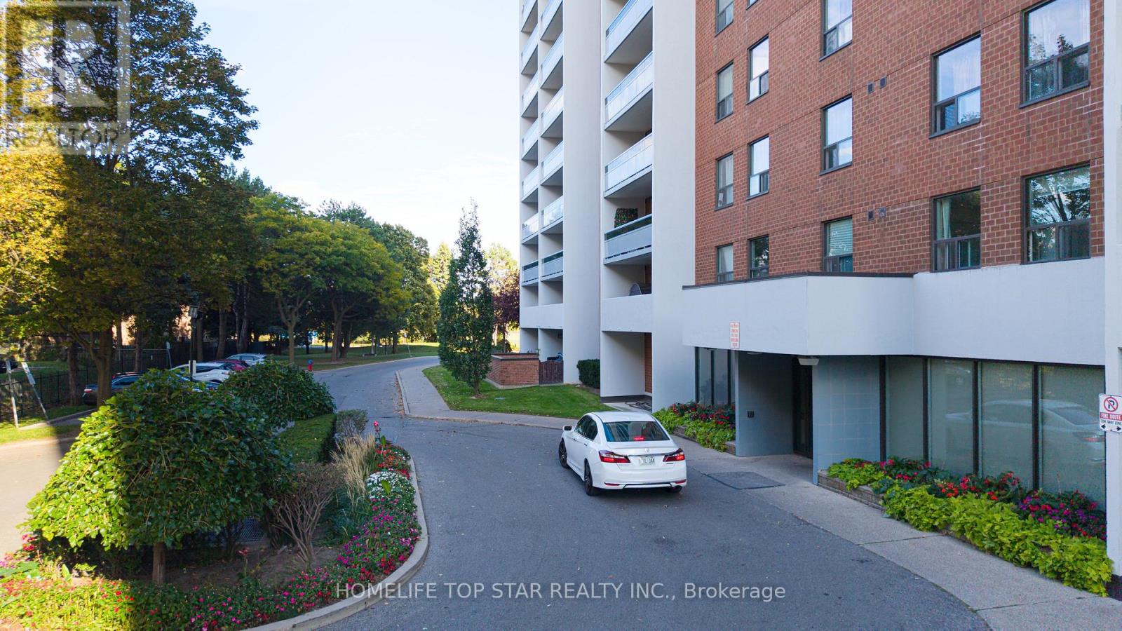 501 - 1250 Bridletowne Circle, Toronto, Ontario  M1W 2V1 - Photo 2 - E12906734