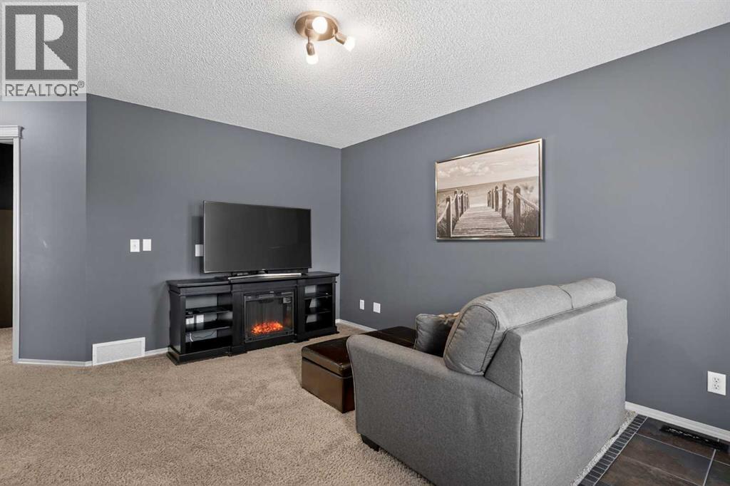 210 Elgin View SE, Calgary, Alberta  T2Z 4N3 - Photo 18 - A2293237