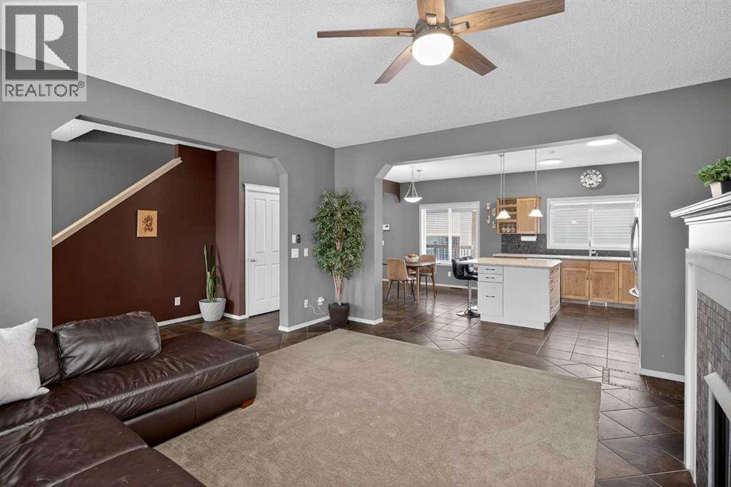 210 Elgin View SE, Calgary, Alberta  T2Z 4N3 - Photo 7 - A2293237