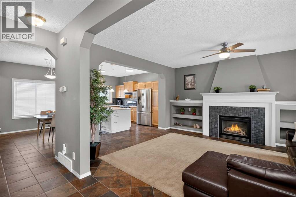 210 Elgin View SE, Calgary, Alberta  T2Z 4N3 - Photo 4 - A2293237