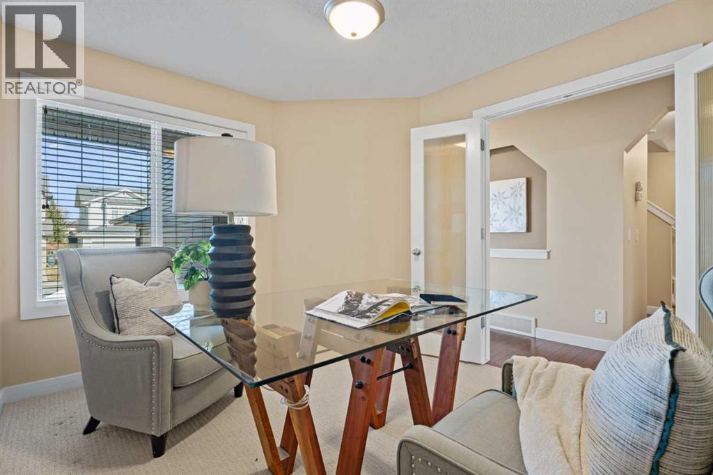 17 Drake Landing Crescent, Okotoks, Alberta  T1S 0C1 - Photo 4 - A2295303