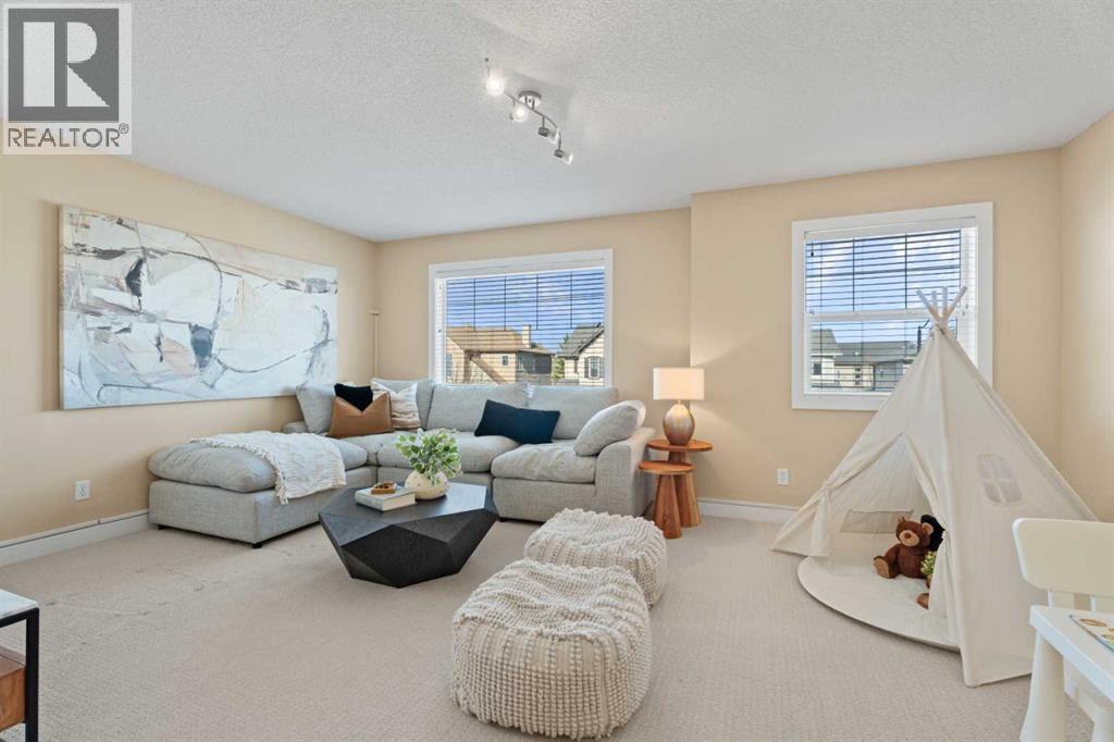 17 Drake Landing Crescent, Okotoks, Alberta  T1S 0C1 - Photo 19 - A2295303