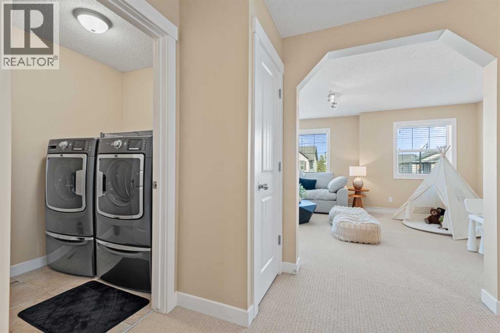 17 Drake Landing Crescent, Okotoks, Alberta  T1S 0C1 - Photo 21 - A2295303