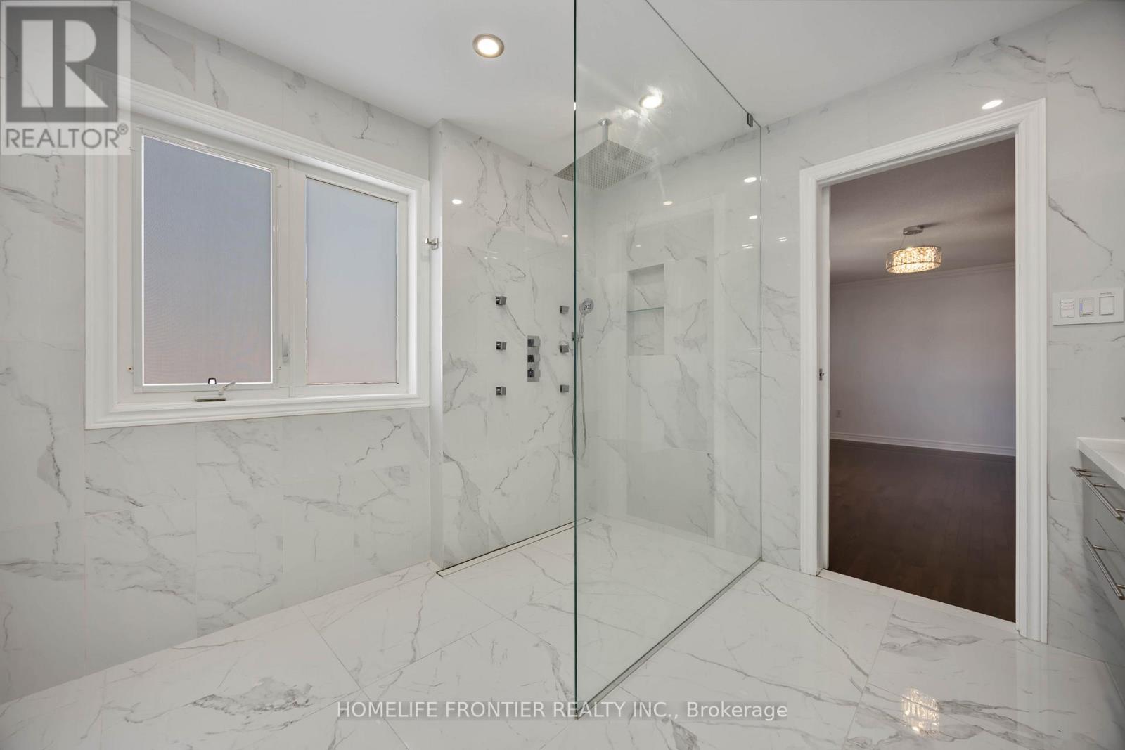 26 Barnstone Drive, Markham, Ontario  L6E 2B3 - Photo 17 - N12906724