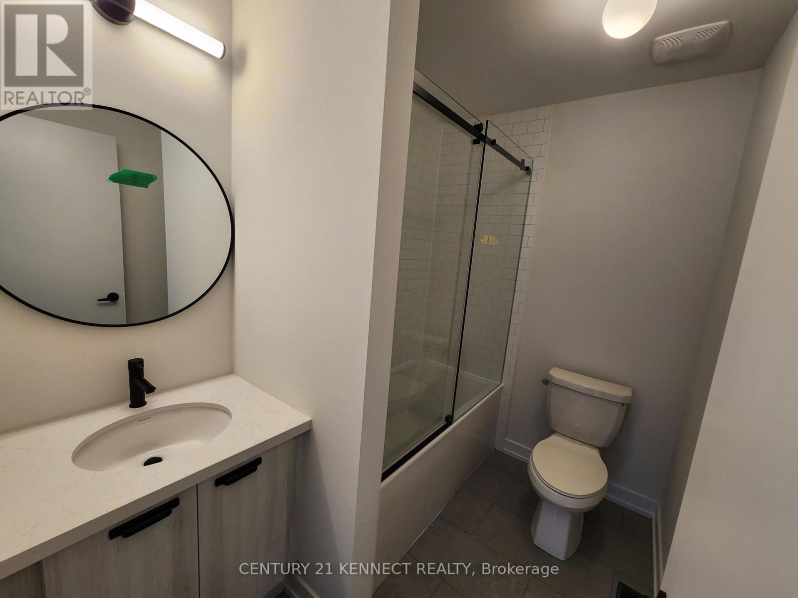 8 Victor Metcalf Lane, Richmond Hill, Ontario  L4B 0J7 - Photo 14 - N12906742