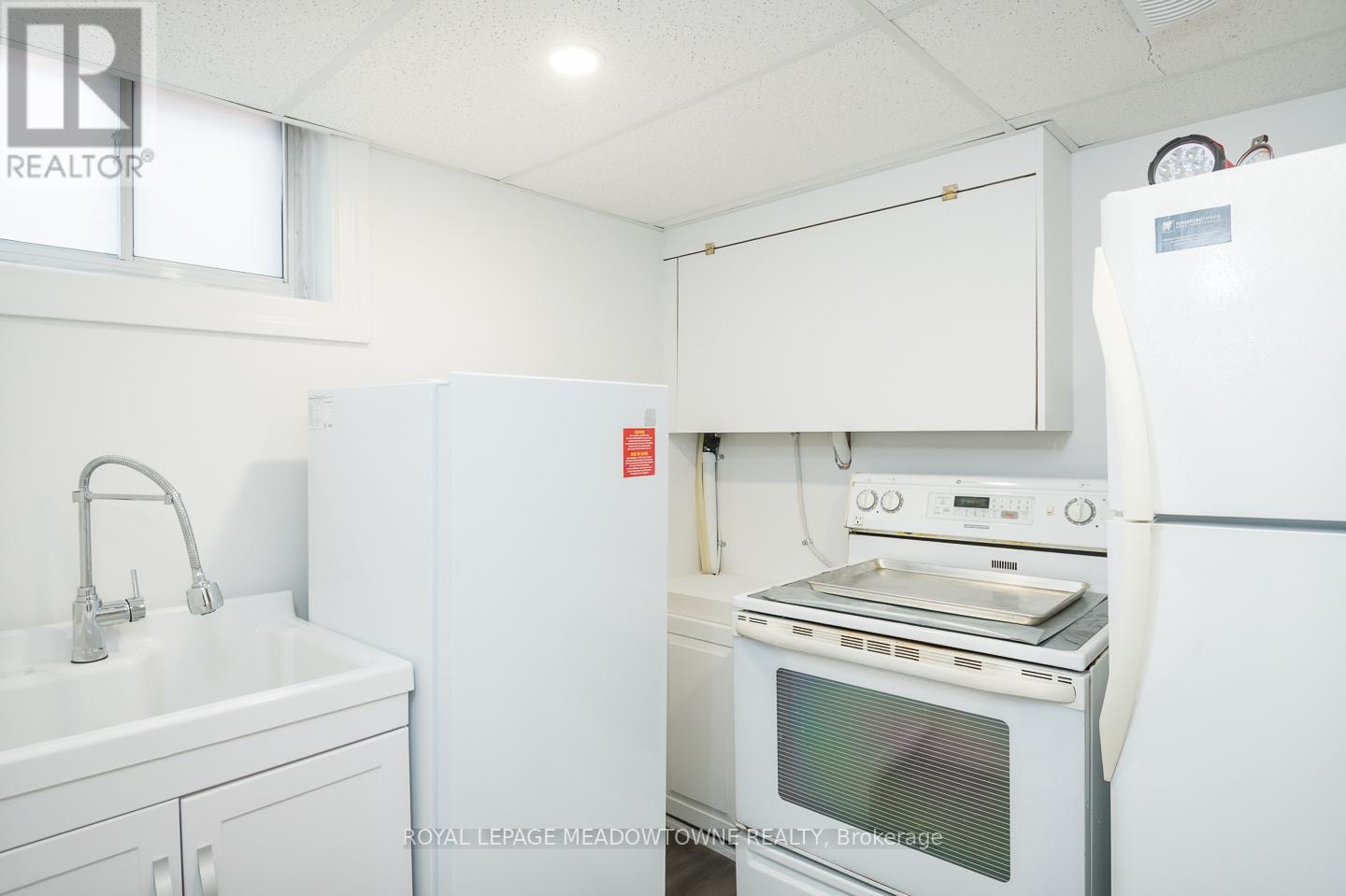 4311 Poltava Crescent, Mississauga, Ontario L4W 3B9 - Photo 35 - W12904882