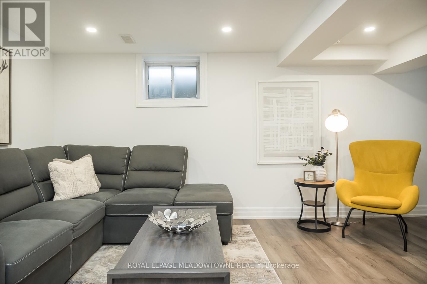 4311 Poltava Crescent, Mississauga, Ontario L4W 3B9 - Photo 34 - W12904882