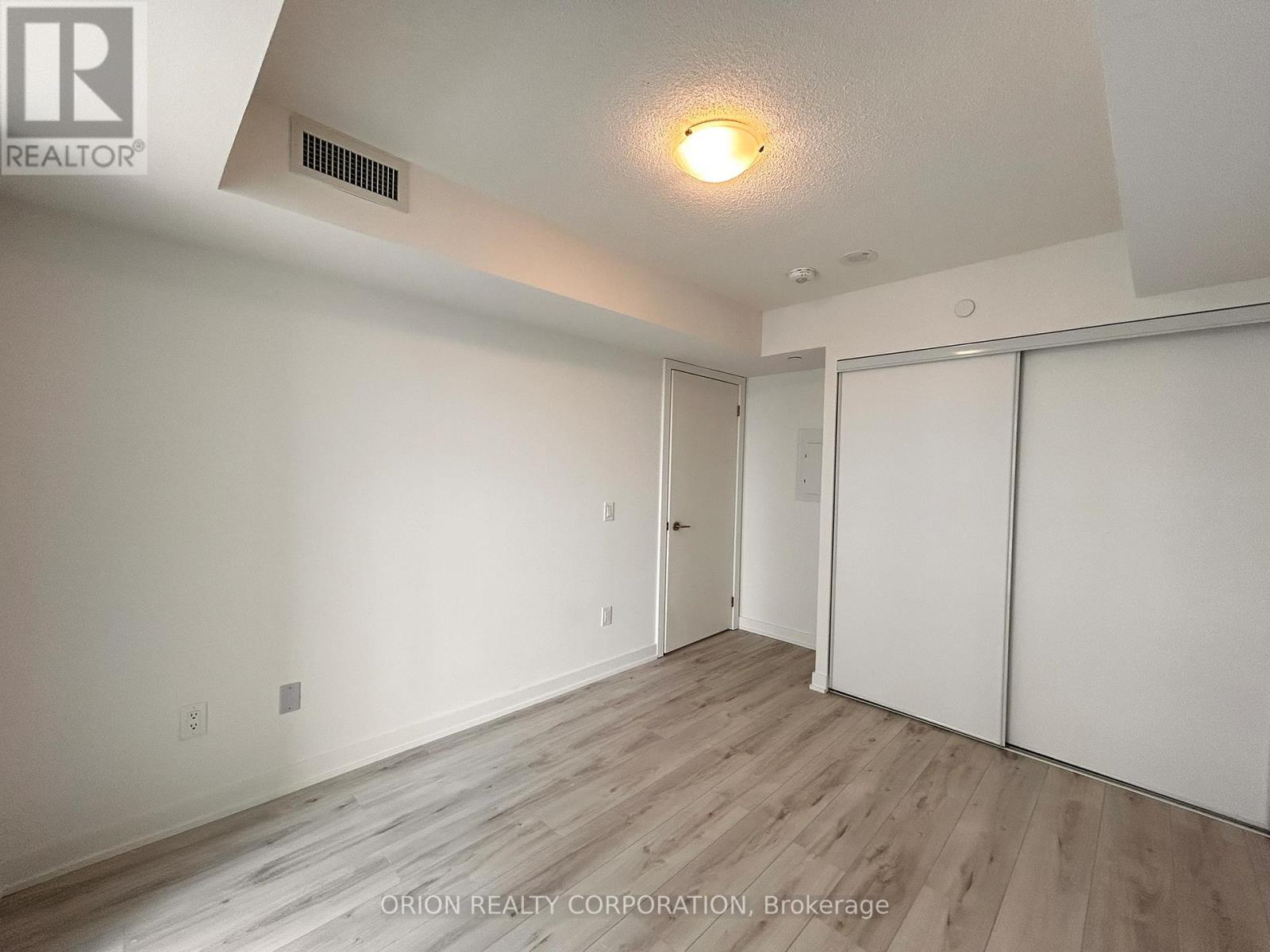 1009 - 1010 Sandy Beach Road, Pickering, Ontario  L1W 0C7 - Photo 13 - E12873108