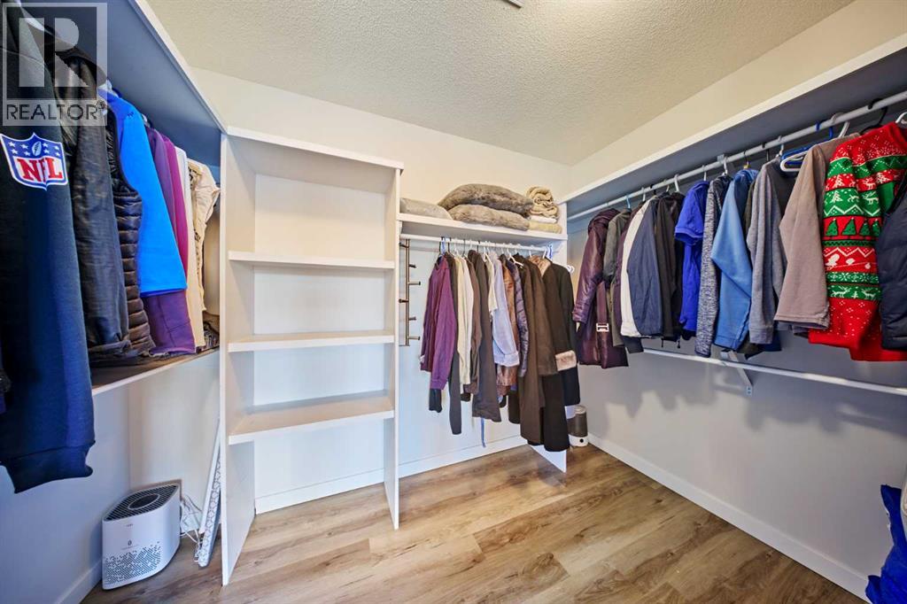 15 Hawkbury Close NW, Calgary, Alberta  T3G 3N2 - Photo 28 - A2275652