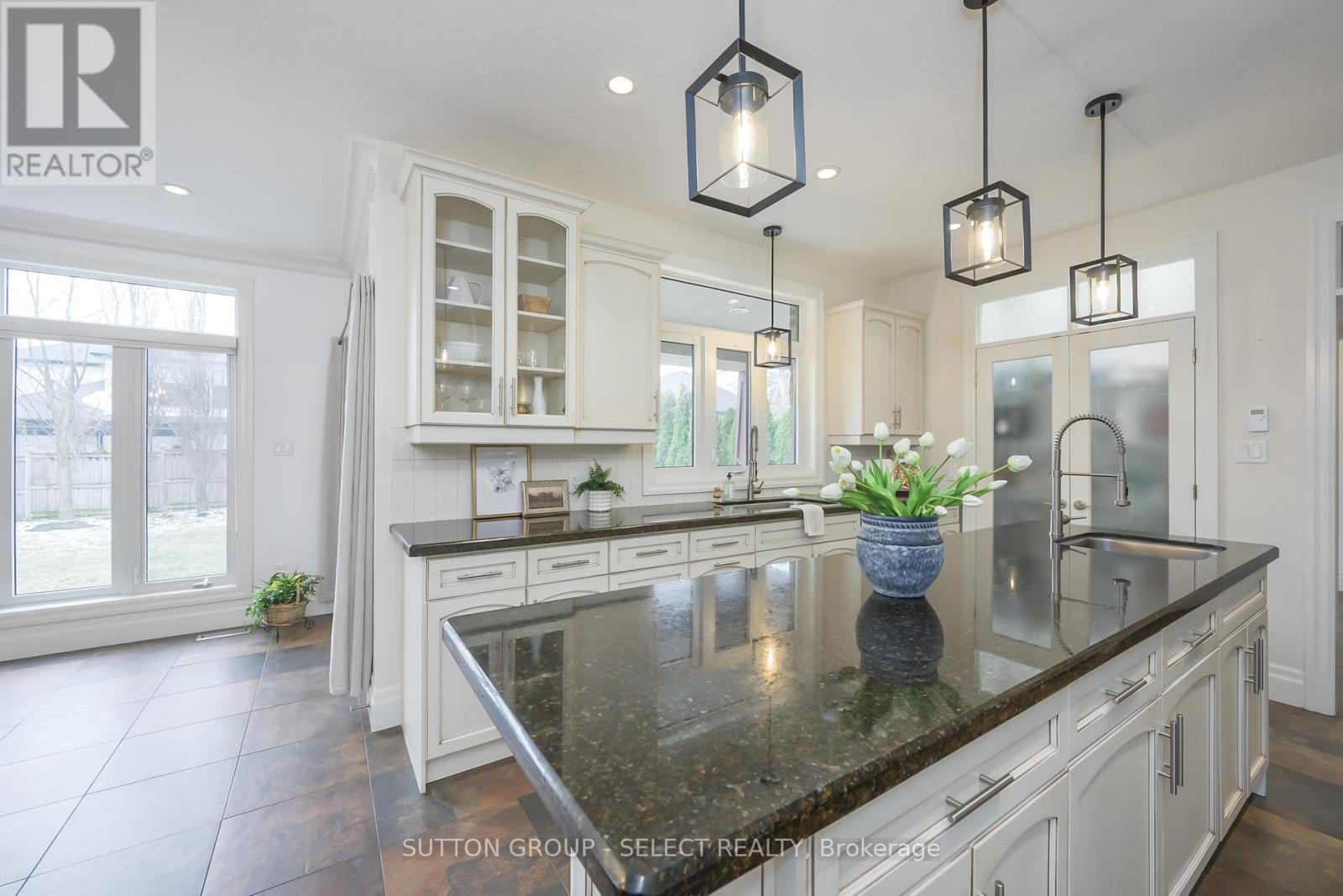 1615 Wickerson Gate, London South, Ontario  N6K 0C3 - Photo 16 - X12906806