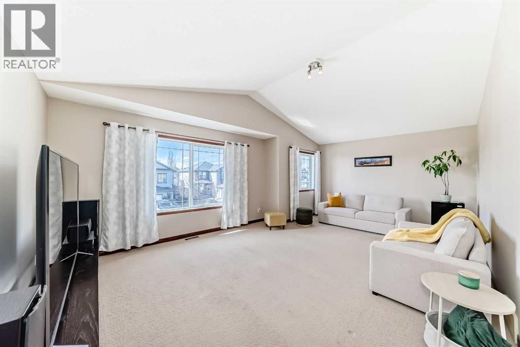 148 Hawkmere Way, Chestermere, Alberta  T1X 0C8 - Photo 16 - A2294598