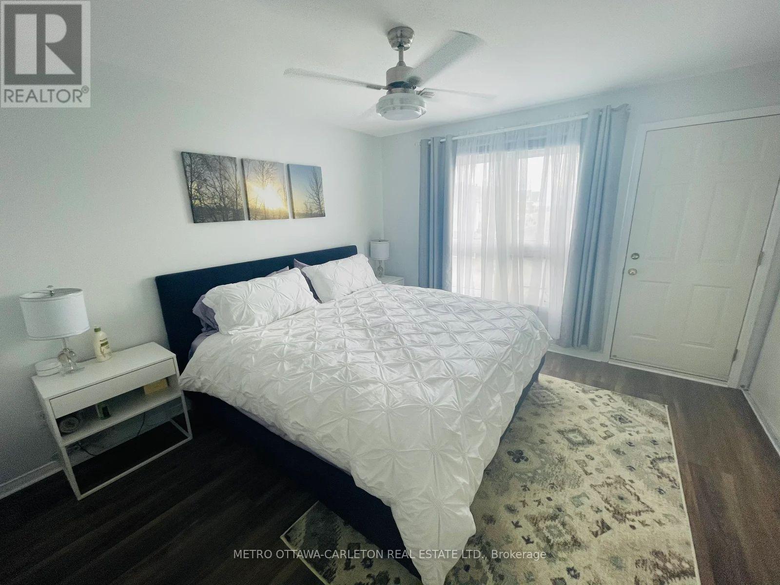 268 Meadowbreeze Drive, Ottawa, Ontario  K2M 3A5 - Photo 9 - X12906774