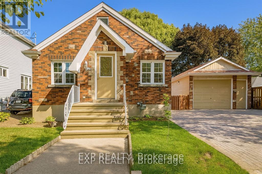 20 MARMORA STREET, st. catharines (e. chester), Ontario