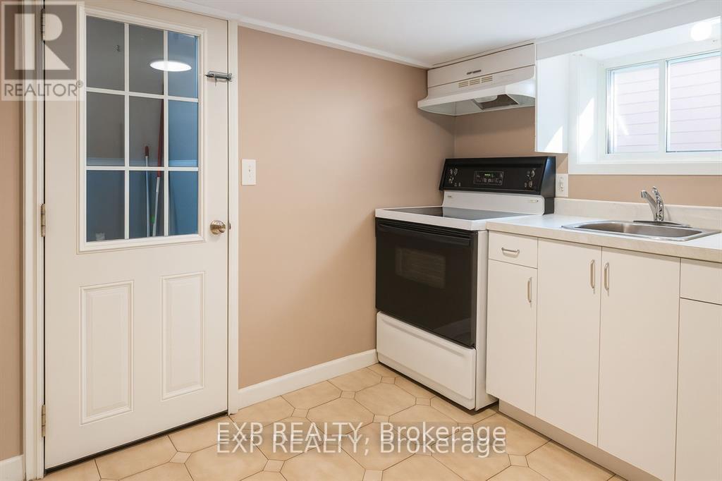 20 Marmora Street, St. Catharines, Ontario  L2P 3C1 - Photo 22 - X12906776