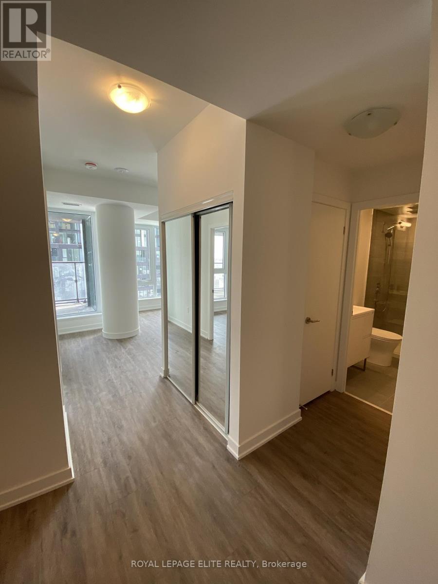 2310 - 1 Quarrington Lane, Toronto, Ontario  M3C 0S4 - Photo 9 - C12906778