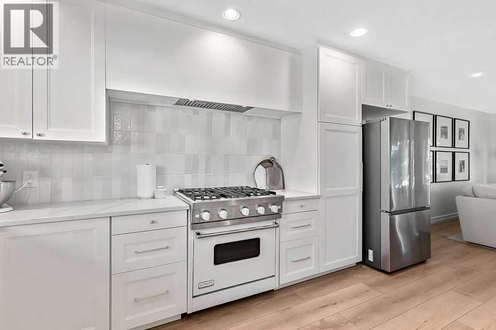 171 Woodridge Place SW, Calgary, Alberta  T2W 3R4 - Photo 12 - A2295163