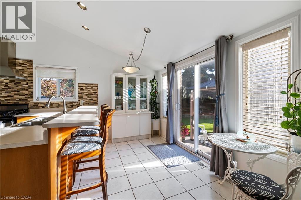 3 Nature Court, Hamilton, Ontario  L9C 7T5 - Photo 18 - 40814002